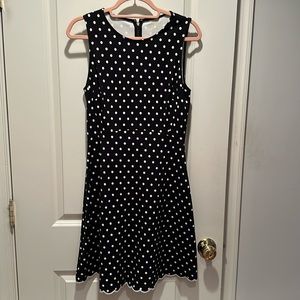 Kate spade polka dot dress in size 4